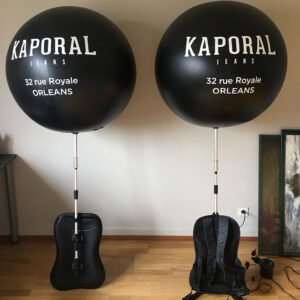 ballon_street_marketing_sur_sac_dos_Kaporal_a